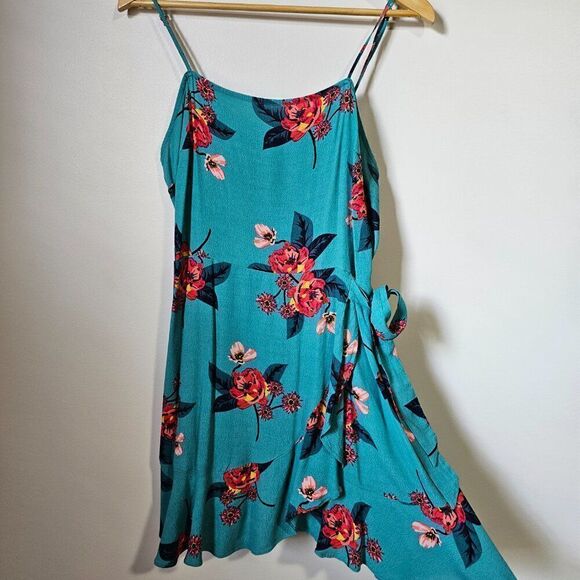 EUC LIKE NEW EXPRESS FLORAL FAUX WRAP SPAGHETTI STRAP SHORT DRESS SZ LARGE - Picture 1 of 13